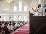 Khutbah Jumat 19 September 2025: Upaya Menghadapi Tantangan Zaman
