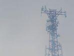 seorang-pelajar-memanjat-tower-1.jpg
