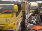 seorang-pengendara-sepeda-motor-merk-yamah_20180313_150803.jpg
