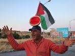 seorang-penjual-semangka-palestina.jpg