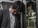 seorang-pria-jepang_20170605_052344.jpg