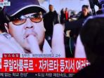 seorang-pria-menyaksikan-tayangan-televisi-di-seoul_20170214_235211.jpg