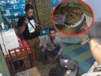 seorang-pria-yang-ditemukan-gantung-diri-di-rumahnya-jalan-hang-jebat_20180817_164011.jpg