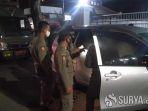 sepasang-muda-mudi-dalam-mobil-yang-bergoyang-di-depan-rumah-dinas-wakil.jpg