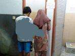 sepasang-remaja-kepergok-warga-berduaan-di-toilet-rumah-ibadah.jpg