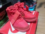 sepatu-sneaker-nike-air-yeezy-red_20170115_164219.jpg