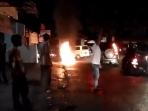 sepeda-motor-terbakar_20160605_141511.jpg