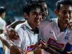 septian-david-maulana-merayakan-gol.jpg