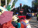 sepur-kluthuk-jaladara-ikut-konvoi-fun-walk-hut-ke-6-solo-car-free-day_20160529_155623.jpg