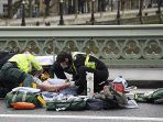 serangan-teror-di-london-5-orang-tewas-dan-40-terluka_20170323_110609.jpg