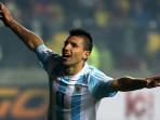 sergio-aguero-gooooollllll_20150704_044344.jpg