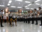 sertijab-pejabat-tinggi-polri_20160930_181917.jpg