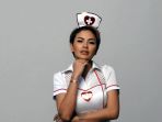 sesi-pemotretan-nikita-mirzani_20170828_201251.jpg