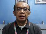 sesmenpora-gatot-s-dewa-broto-saat-ditemui-di-kemenpora.jpg