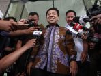 setya-novanto-diperiksa-kpk-terkait-korupsi-e-ktp_20161213_194728.jpg