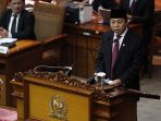 setya-novanto-kembali-dilantik-menjadi-ketua-dpr_20161130_211304.jpg