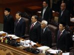 setya-novanto-pimpin-rapat-paripurna-dpr_20170315_205726.jpg