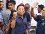 setya-novanto-saat-melakukan-pencoblosan-di-lapas-sukamiskin.jpg
