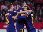 sevilla-vs-barcelona-denis-suarez-jordi-alba-lionel-messi_20180401_074518.jpg