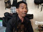 sewa-kain-di-Gunung-Lawu-Rp5000.jpg
