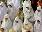 shalat-gerhana-matahari-di-istiqlal_20160309_152956.jpg