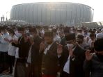 shalat-idul-fitri-di-jis_20220502_094227.jpg