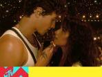 shawn-mendes-dan-camila-cabello-tunjukkan-keintiman-saat-bawakan-lagu-senorita-di-mtv-vma-2019.jpg
