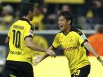 shinji-kagawa-henrikh-mkhitaryan_20151206_023928.jpg