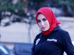shinta-bachir-hadiri-acara-penyuluhan-narkoba_20160530_121719.jpg