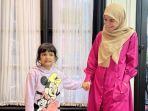 shireen-sungkar-tidak-ingin-memaksa-putrinya-cut-hawwa-medina-al-fatih-untuk-segera-berhijab.jpg