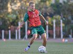 sho-yamamoto-persebaya-latihan.jpg