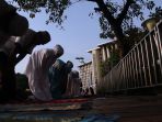 sholat-idul-adha-di-masjid-istiqlal-jakarta_20190812_105001.jpg