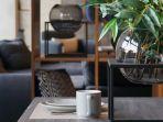 showroom-furnitur1.jpg