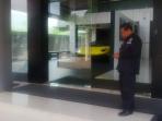 showroom-lamborghini-yang-ditembak_20160612_160442.jpg