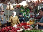 sidak-pasar-bupati-karawang.jpg