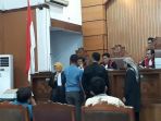 sidang-di-pengadilan_20180406_180030.jpg