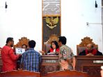 sidang-lanjutan-gugatan-pt-astra-sedaya-finance_20181030_160756.jpg