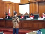 sidang-lanjutan-kasus-pasar-turi-surabaya_20181008_220116.jpg