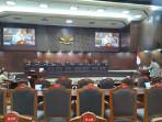 sidang-mendengar-keterangan-DPR-dan-Pemerintah.jpg