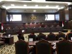 sidang-mk-jumat-1442023.jpg