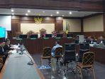 sidang-pemeriksaan-eks-kepala-bea-cukai-makassar-andhi-purnomo-terdakwa-kasus-dugaan-gratifikasi.jpg