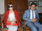 sidang-perceraian-denada-dan-jerry-aurum_20151026_152145.jpg