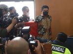 sidang-perdana-ferdy-sambo_20221017_122021.jpg