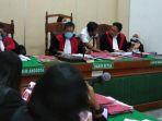 sidang-perkara-sabu-dengan-terdakwa-juni-hansen-dan-oknum-polsek.jpg