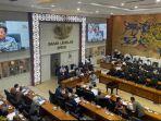 sidang-persetujuan-reisi-uu-kementerian-negara.jpg