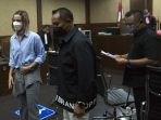 sidang-pledoi-nia-ramadhani-dan-ardi-bakrie_20211230_172715.jpg