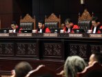 sidang-putusan-gugatan-pilkada-di-mk_20160118_173634.jpg