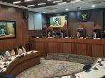 sidang-putusan-kasus-asusila-ketua-kpu-hasyim-asyari-terhadap-anggota-ppln-di-dkpp.jpg