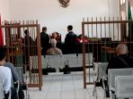 sidang-smak-dago-tak-hadiri-sidang_20170921_233324.jpg