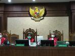 sidang-tuntutan-perkara-dugaan-suap-pengadaan-bantuhj.jpg